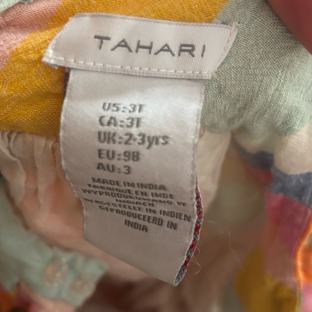 Tahari Girl’s 3T Rainbow Stripe Dress with Slip – Excellent Condition - Picture 4 of 4